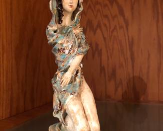 Ceramic figure 11” tall by Susi Singer (October 26, 1894 – 1955),[1] also known as Selma Singer-Schinnerl, was an Austrian-American Jewish ceramic artist known for her bright and detailed figurines.