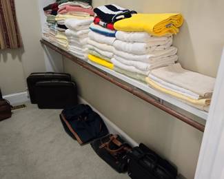 Vintage luggage by Samsonite, Invicta, AirLite, Perry Ellis, Calvin Klein