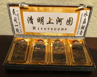 Snuff Bottles in gift box.