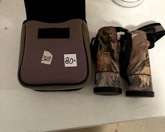 #329 Leopold 10x42 Waterproof Binoculars $80.00