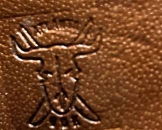 #178 Brown handled knife w/Brown leather Case $25.00