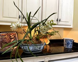 #125 Blue & White Chinese Footbath - 19x10 - w/fake orchid $150.00