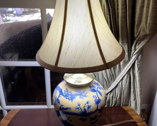 #50 Yellow & Blue Ginger Jar Lamp w/wood Base - 21" Tall $60.00