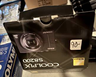 #274 Nikkon Coolpix S8200 $90.00