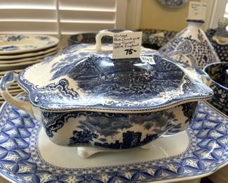 #342 Vintage Blue Vintage Countryside Soup Toureen Oxford England $75.00