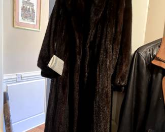 #149 Full Length Ladies (small) Sable Mink Coat (finland Mink) $1,500.00