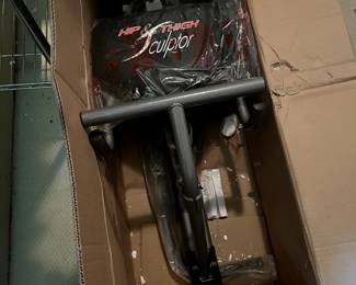 #268 Jake Hip & Thigh Sculptor by Jake - new in box $100.00