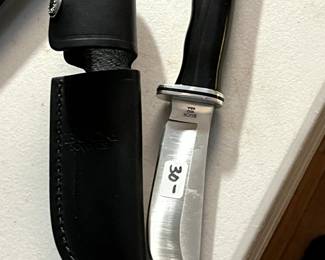 #177 Buck Knife w/Case $30.00