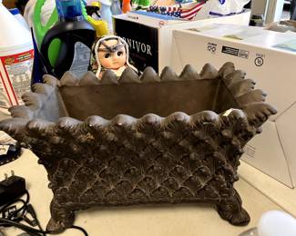 #114 Heavy Metal Flower Planter - 13x7x8 $20.00