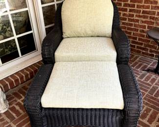 #67 Summer Classics Wicker Chair w/ottoman $475.00