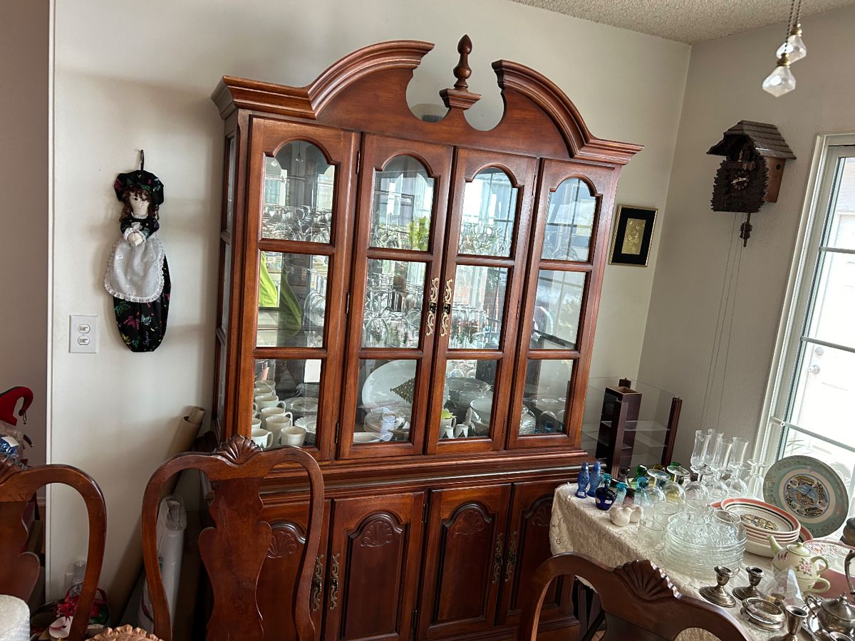China cabinet
