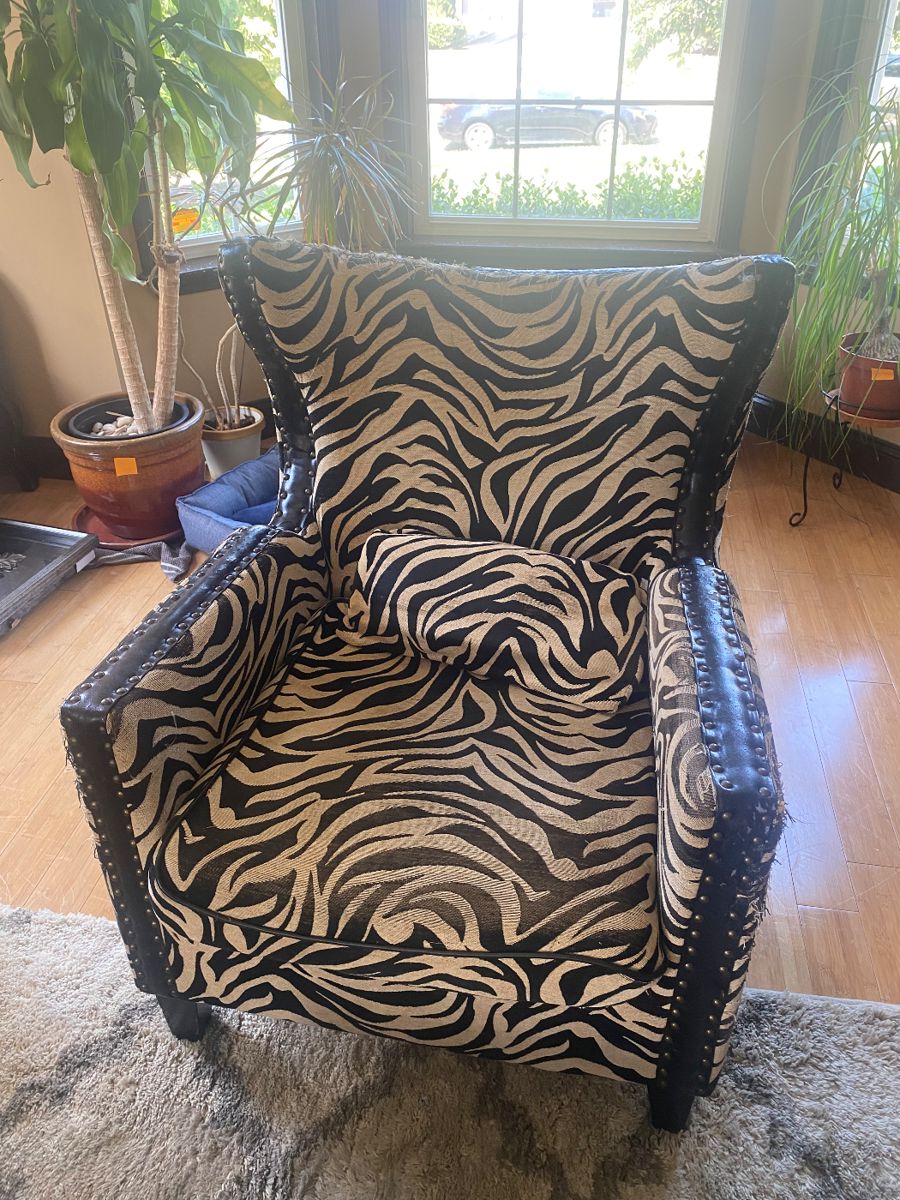 McKenzie Estate Sales Toms River NJ starts on 7/5/2024