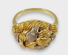 Fine 18K Yellow Gold Diamond Dome Statement Ring Size 7