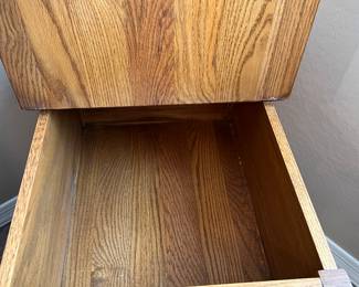 Custom End Table w Storage