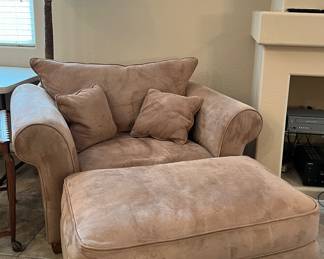 Microfiber Arm Chair w Ottoman, Floor Lamp (there are 2 Table Lamps that match as well-Carved Wood from India)