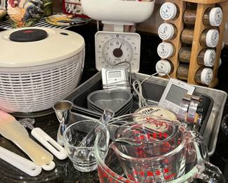 Assorted Kitchen: Oster Blender, Pyrex Measuring Cups, Hamilton Beach Milkshake Machine, Black & Decker Electric Knife, Kenmore Hand Mixer, Keurig Coffee Machine, Bakeware and more...