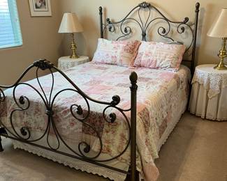Vintage Style Metal Bed Frame, 2 End Tables w Lace Overlays, Brass Table Lamps pair, Bedding