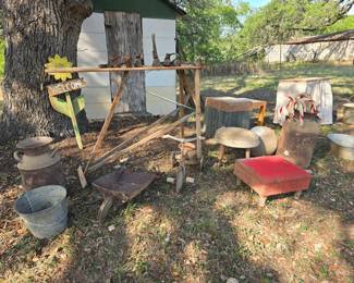 Farmhouse Decor we dug out of barn 