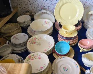 Vintage Dishes and China  - Franciscan Coronado Set
