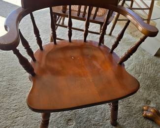 One of the 6 Chairs that goes with Dining Table