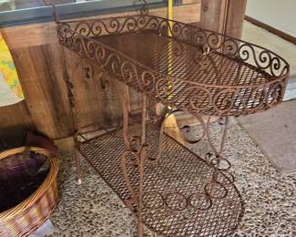 Antique Metal Tea Cart - Needs wheels