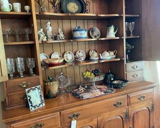 very nice open face hutch