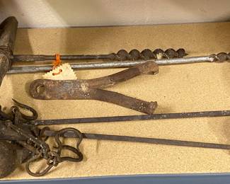 Augers/Cotton Scales