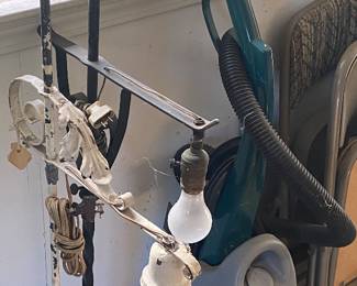 Lamps/Carpet Shampooer