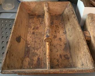 Primitive Knife Tray/Box