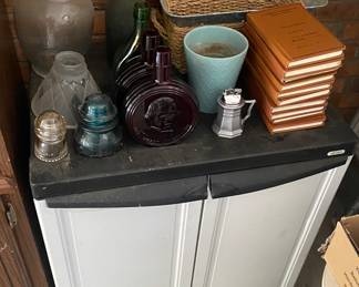 Outdoor Storage Cabinet/Bottles/Insulators