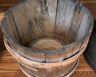 Primitive Oak Bucket