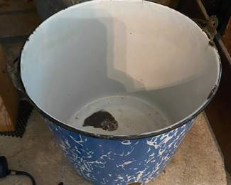 Graniteware Bucket