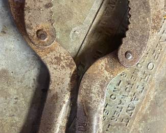 Jar Opener with Ad Handle L.B. King Rt. 5 Greensboro, N.C. Service Station