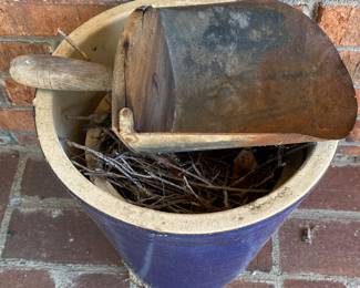 Primitive Scoop/Planter