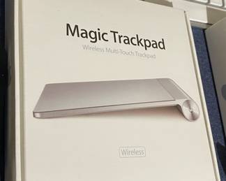 Apple Magic Trackpad