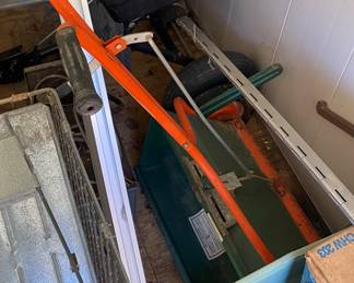 Vintage Metal Yard Seeder