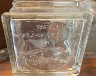 Glass Esso Bank