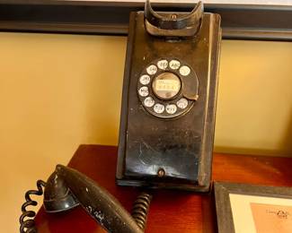 Sample of the rotary dial phone in the patent on the last photo