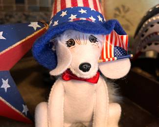 Lots of Annalee 4th of July mice 