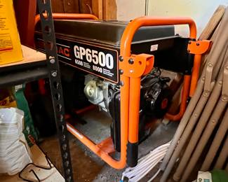 Like New Generac GP series GP6500 portable generator