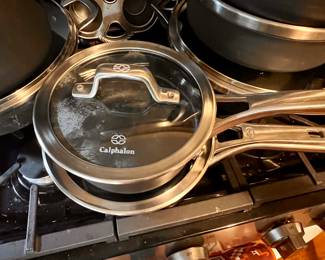 Like new Calphalon cookware