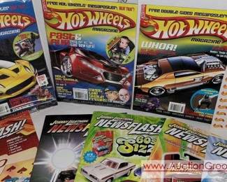HOT WHEELS magazine includes 4 unopened plus JOHNNY LIGHTNING NEWS FLASH magazines