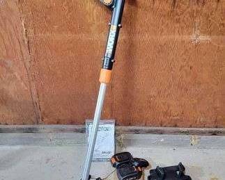 WORX Adjustable Length STRING TRIMMER. INCLUDES 2 20 VOLT BATTERIES AND 1 CHARGER