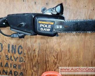 REMINGTON ELECTRIC POLE UNIT SAW with a 10 blade