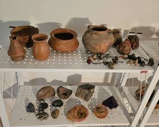 Pre columbian pottery and ammonite fossils 