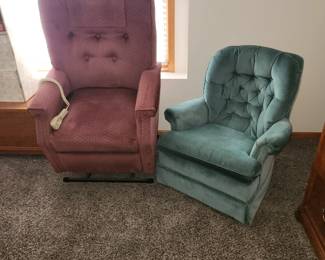 Lift chair and regular recliner
