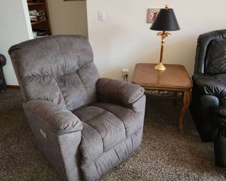 Power recliner