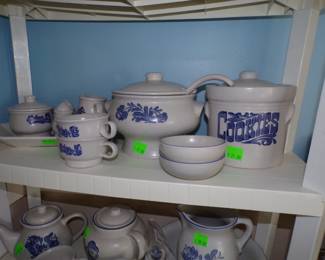 Pfaltzgraff Yorktowne