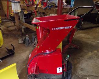 Troy-Bilt Chipper
