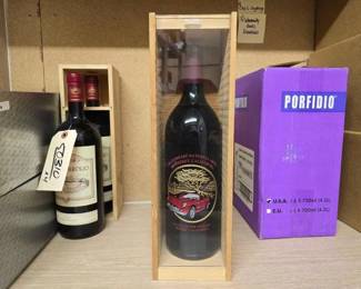 #50312 • Las Vinas Decorative Wine Bottle
